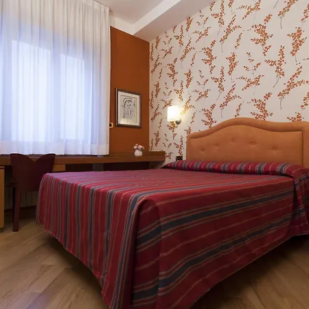 Готель Europa 3*